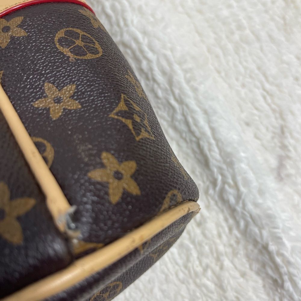 Stylish  Synthetic Brown & Gold Backpack / Shoulder bag tan trim Accents - Picture 15 of 15
